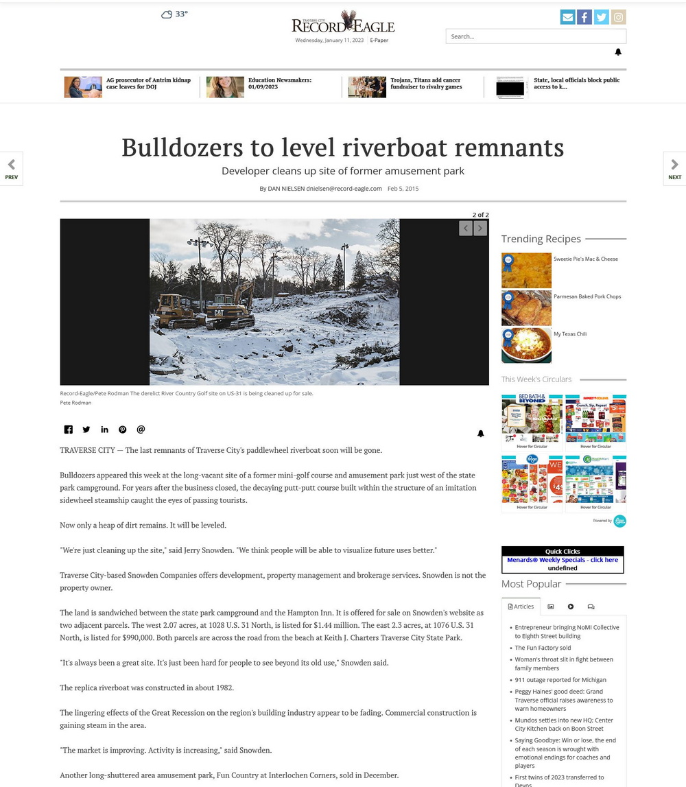 River Country Golf (Bay Golf) - 2015 Article On Demo Of Boat